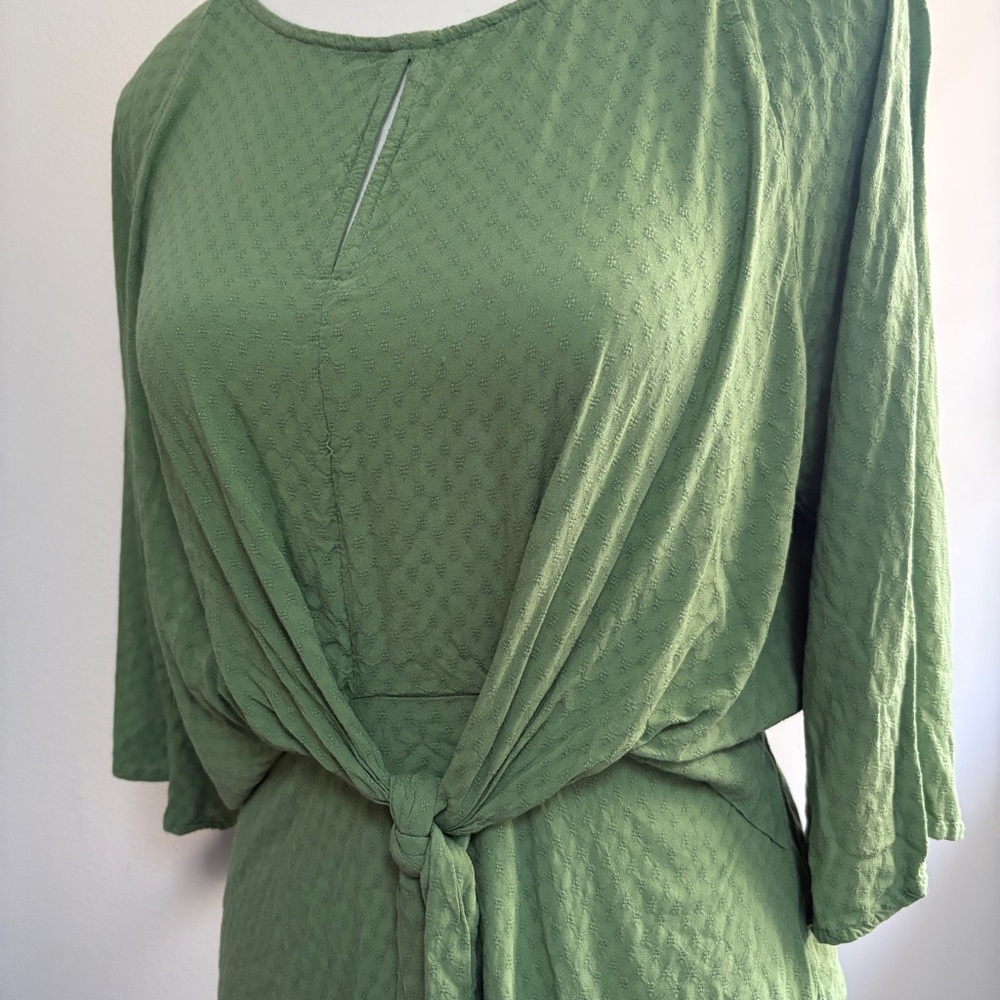 Francesca’s Green Tie-Front Top